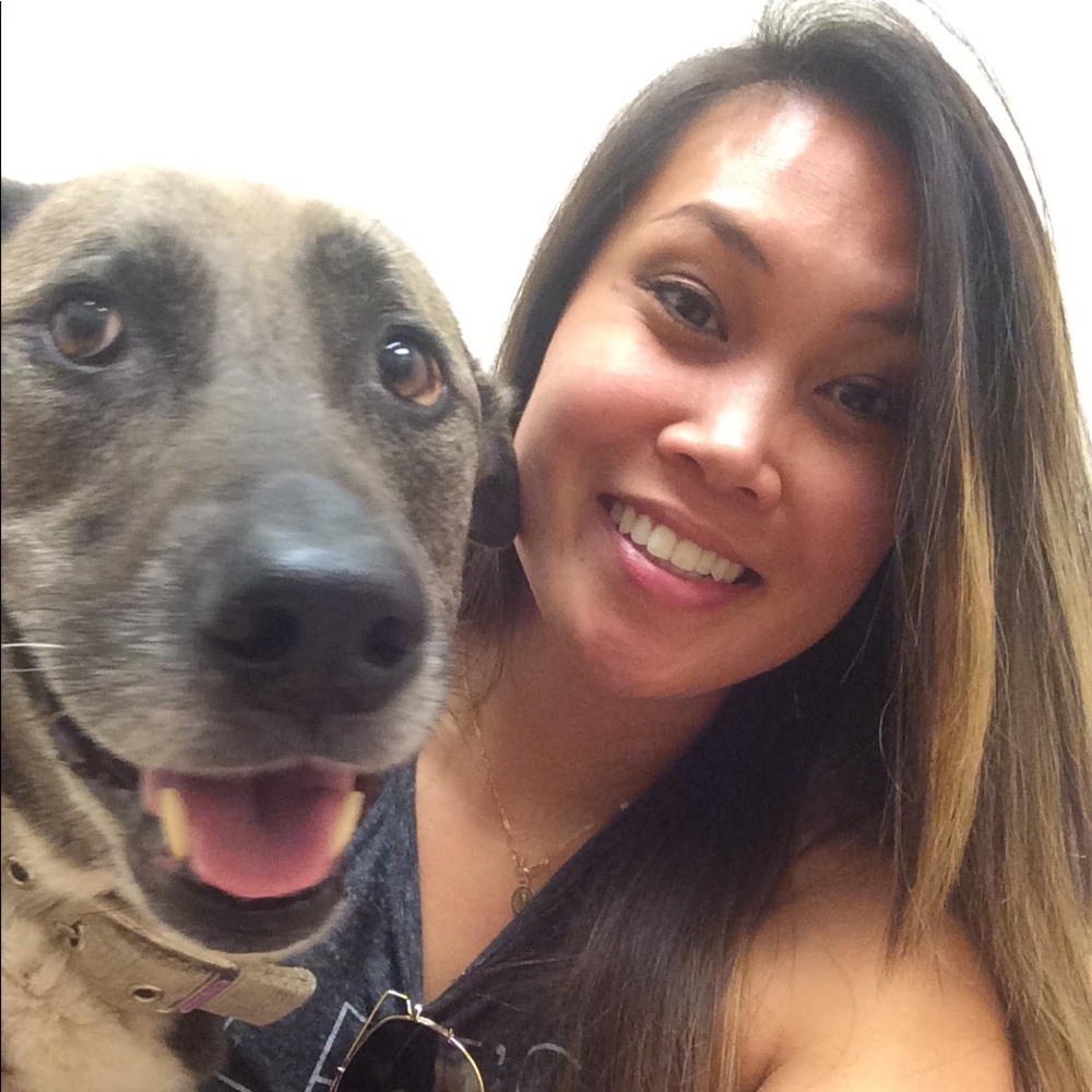 Meet your Posher, Crystal